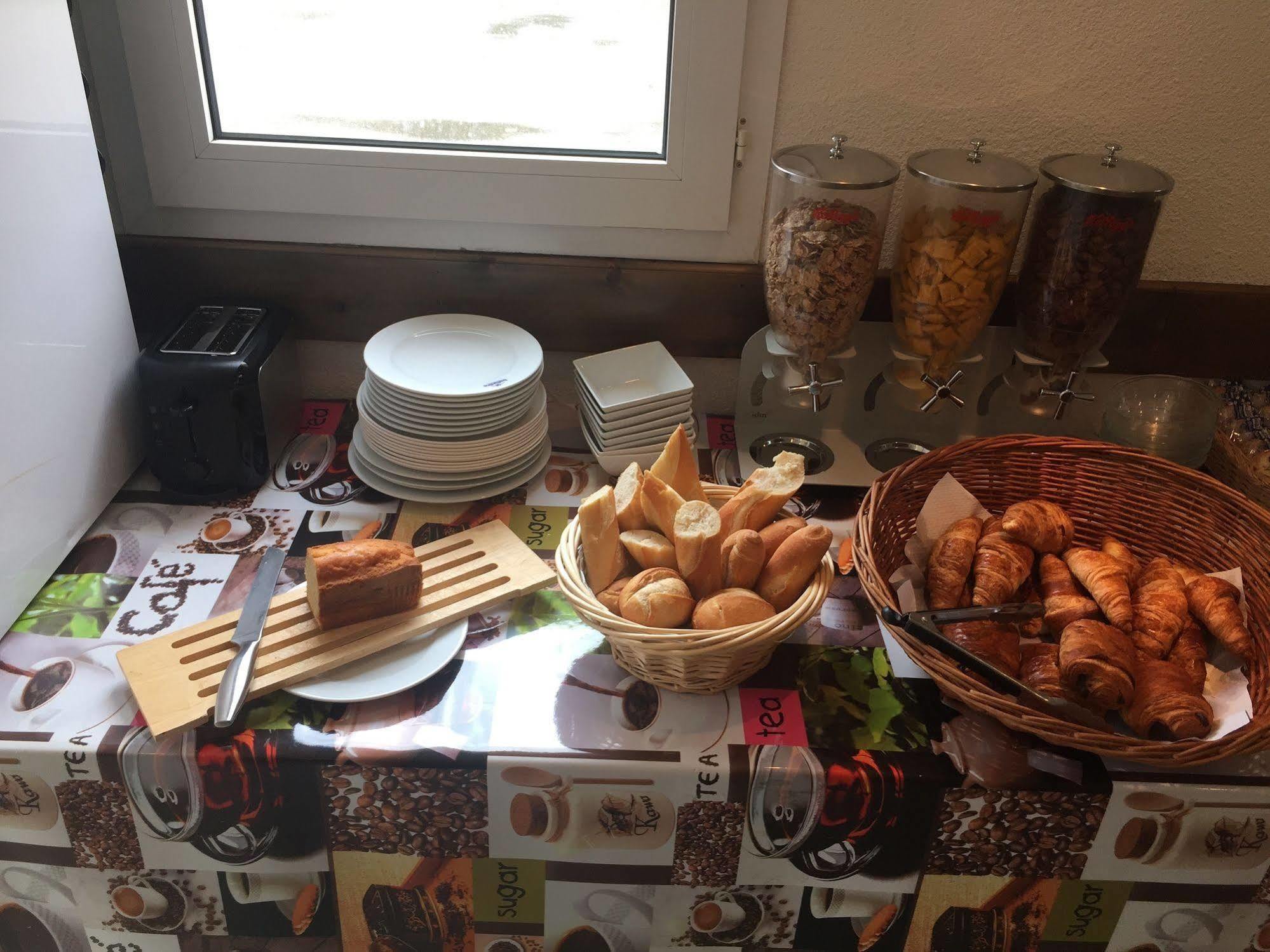 Welcomotel Montelimar Bagian luar foto